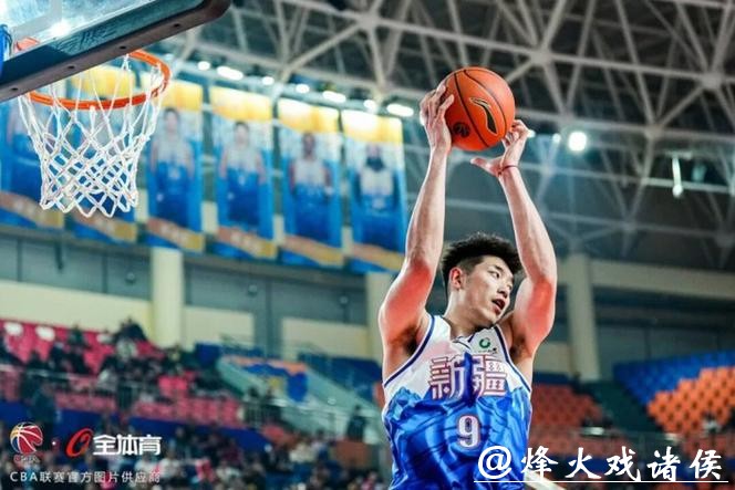 新疆队42分大胜四川,吴冠希重回巅峰状态,季后赛前景可期 新疆队42分大胜四川,吴冠希重回巅峰状态,季后赛前景可期